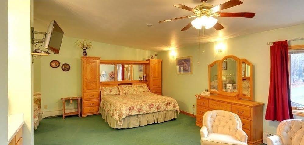 Alaska House Of Jade Bed And Breakfastアンカレッジ エクステリア 写真