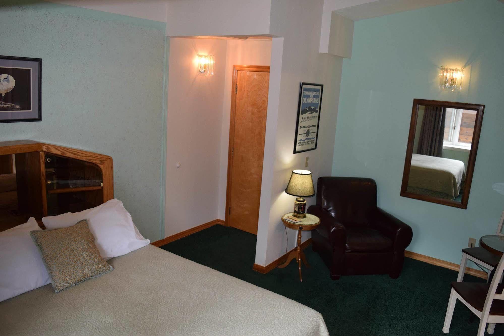 Alaska House Of Jade Bed And Breakfastアンカレッジ エクステリア 写真